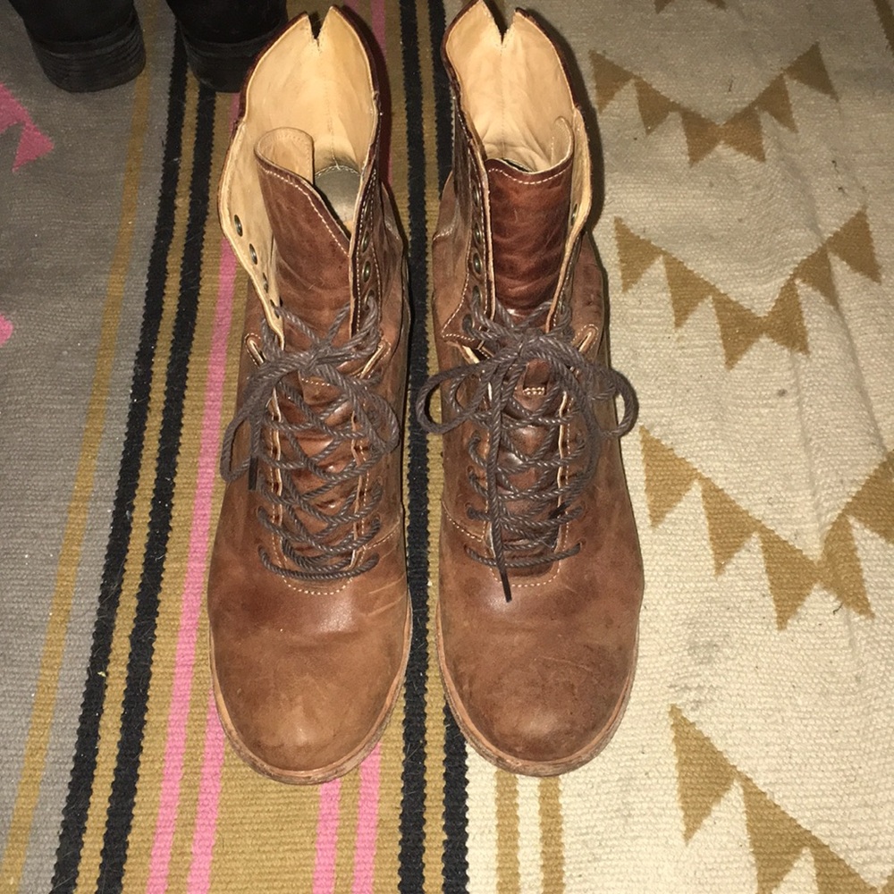 Timberland lace up leather booties